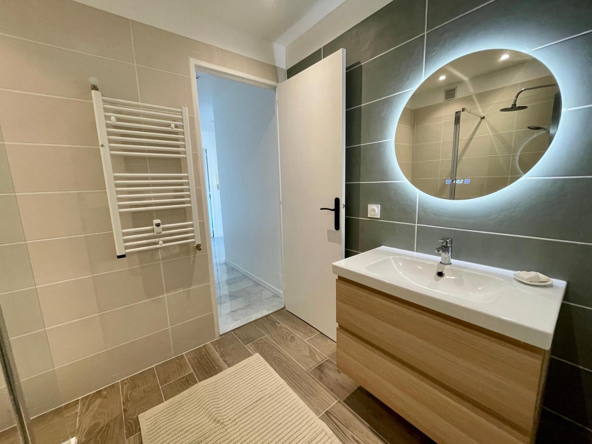 Bright Appartment With View Cagnes-sur-Mer Buitenkant foto