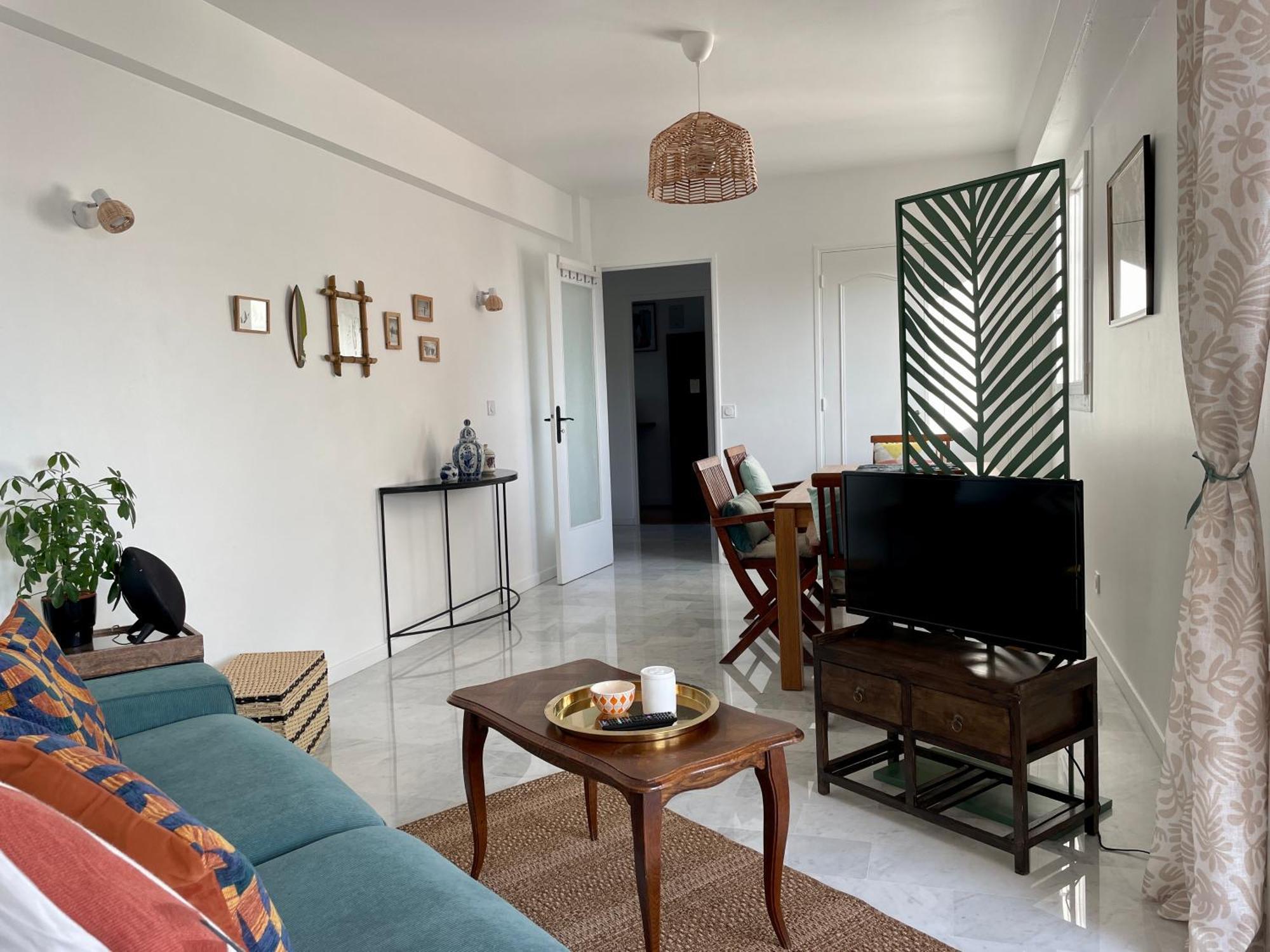 Bright Appartment With View Cagnes-sur-Mer Buitenkant foto