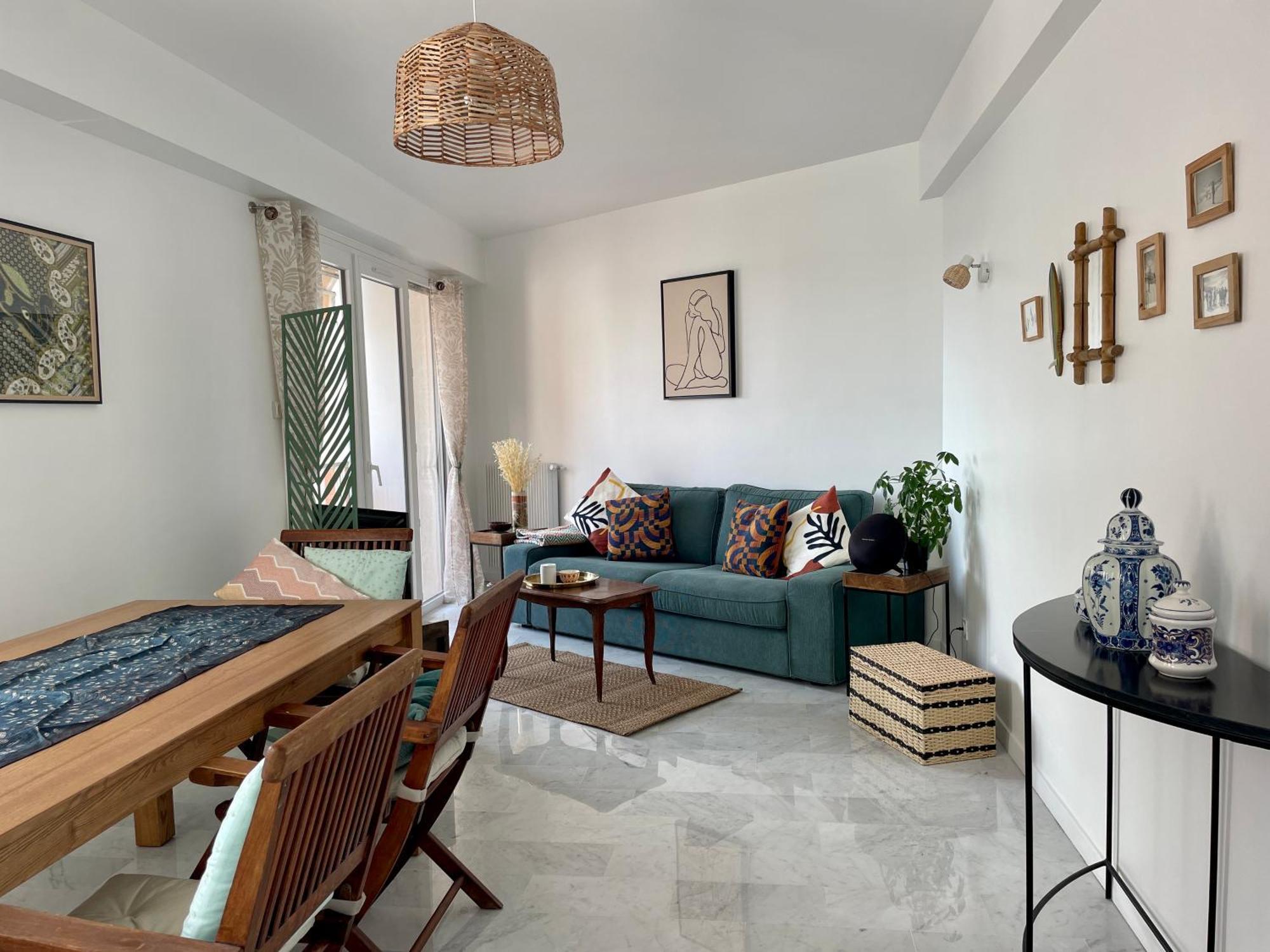 Bright Appartment With View Cagnes-sur-Mer Buitenkant foto