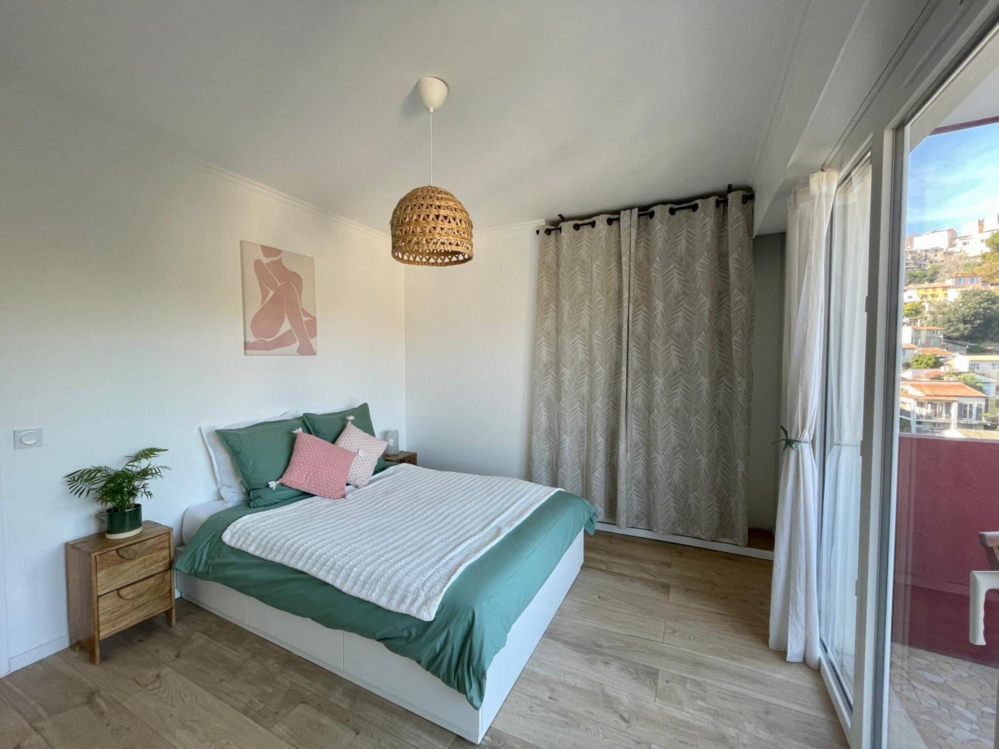 Bright Appartment With View Cagnes-sur-Mer Buitenkant foto