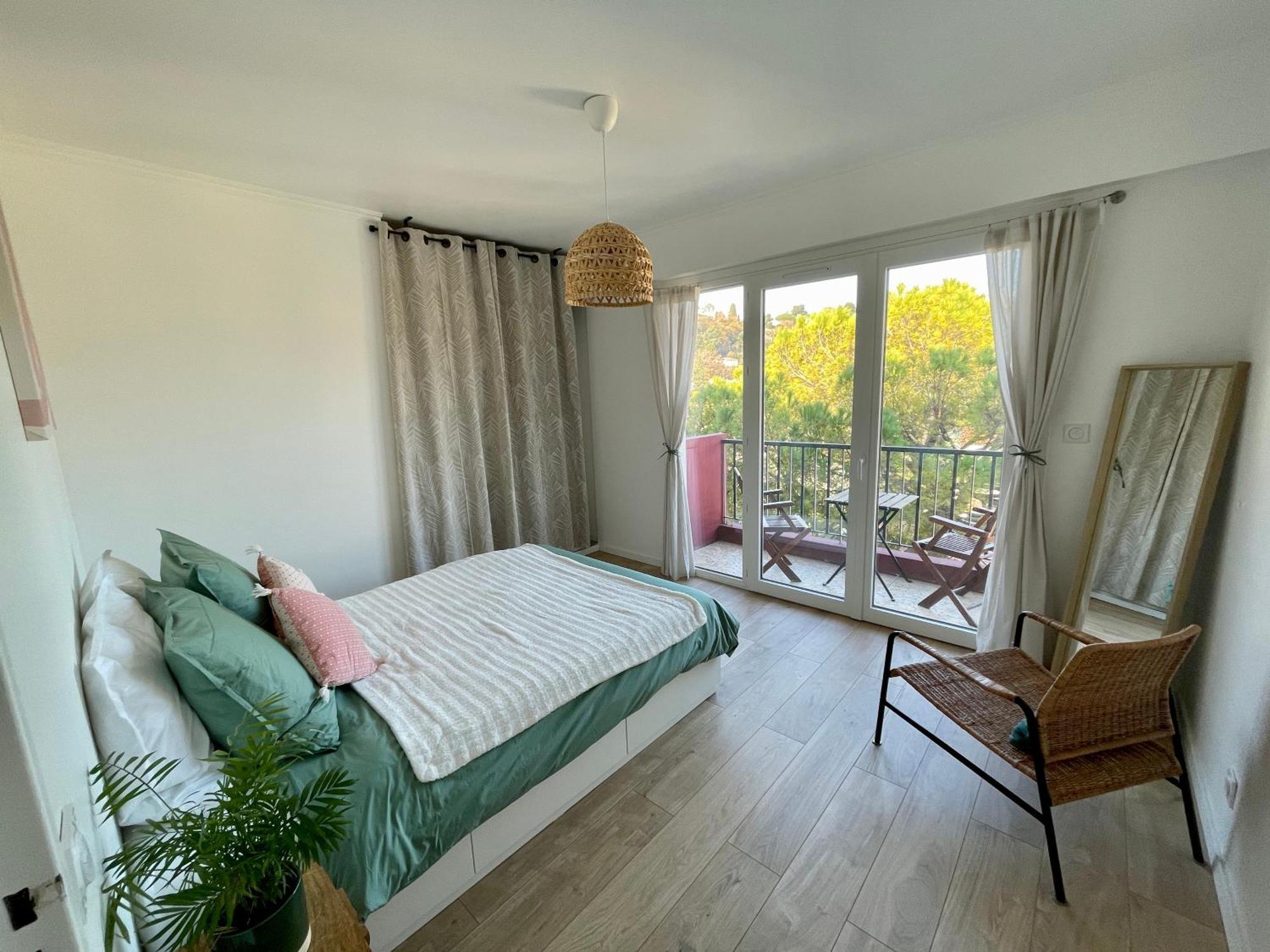 Bright Appartment With View Cagnes-sur-Mer Buitenkant foto